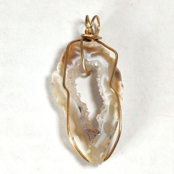 Gold Tone Wire Wrapped Agate Natural Raw Geode Druzy Sliced Stone Pendant Boho - Picture 11 of 16